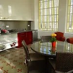 L'orangerie Bed and breakfast